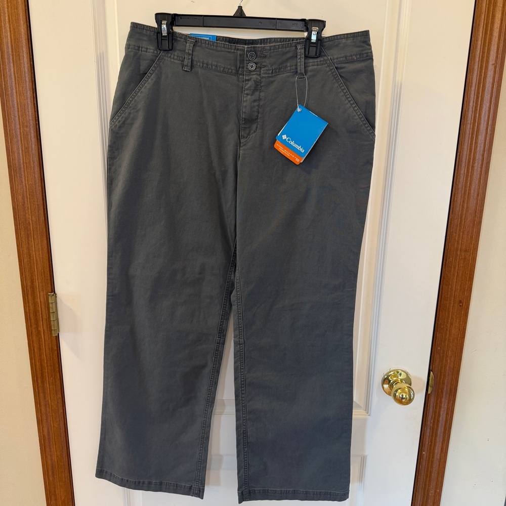 Columbia NWT! Womens Size 10Short Gray Modern Classic UPF50 Pants $55 Tags